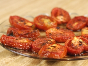 Plum Tomatoes Roasted With Cumin and Lime Juice
